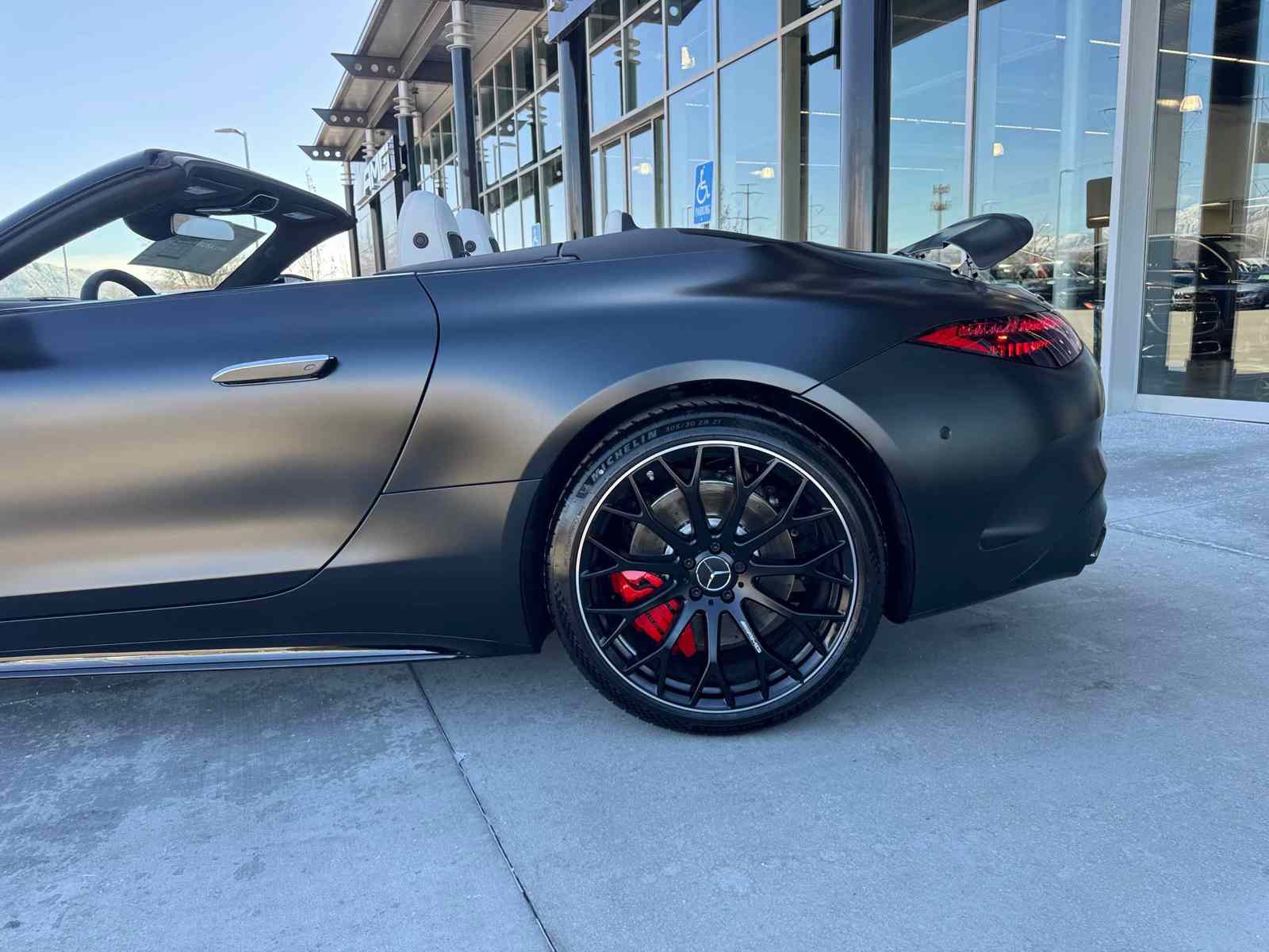 New 2025 Mercedes-Benz SL 55 AMG 4MATIC image 4