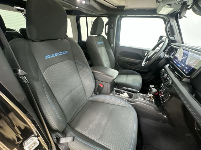 Used 2025 Jeep Wrangler Unlimited Rubicon 4xe w/ Convenience Group image 25
