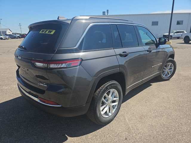New 2026 Jeep Grand Cherokee Laredo X AWD/4WD image 5
