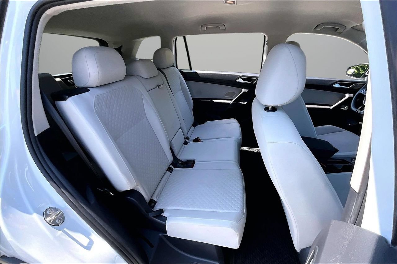 Used 2020 Volkswagen Tiguan S FWD image 23