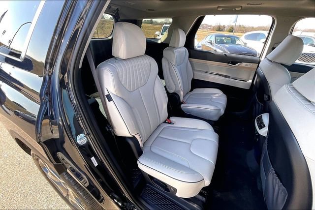 Used 2025 Hyundai Palisade Limited image 27