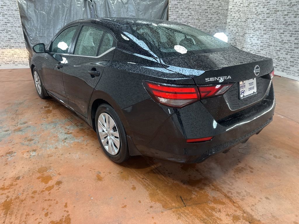Used 2022 Nissan Sentra S image 5