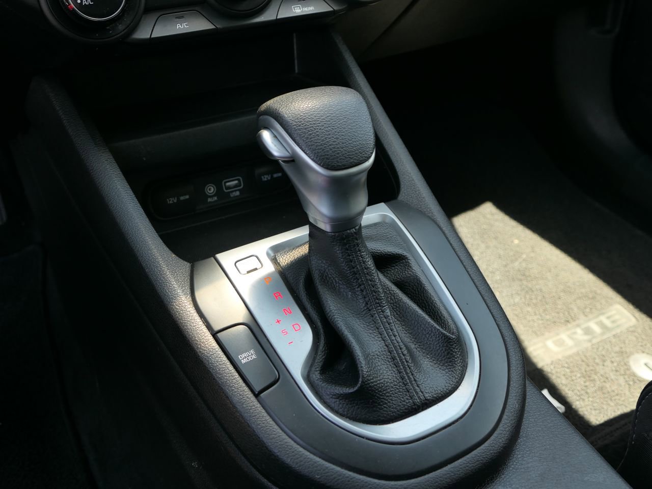 Used 2021 Kia Forte LXS FWD image 19