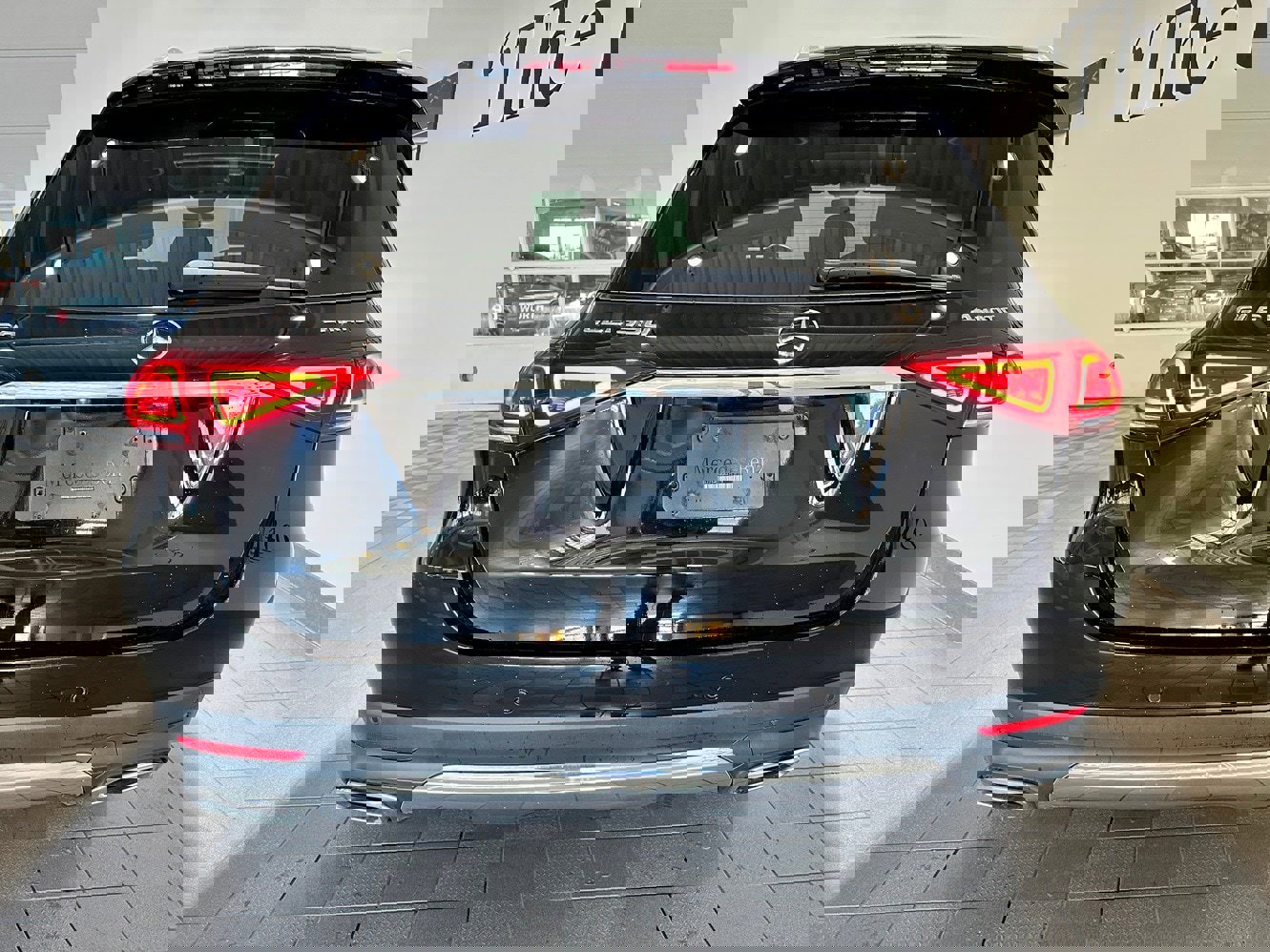 Certified 2021 Mercedes-Benz GLE 350 4MATIC image 4