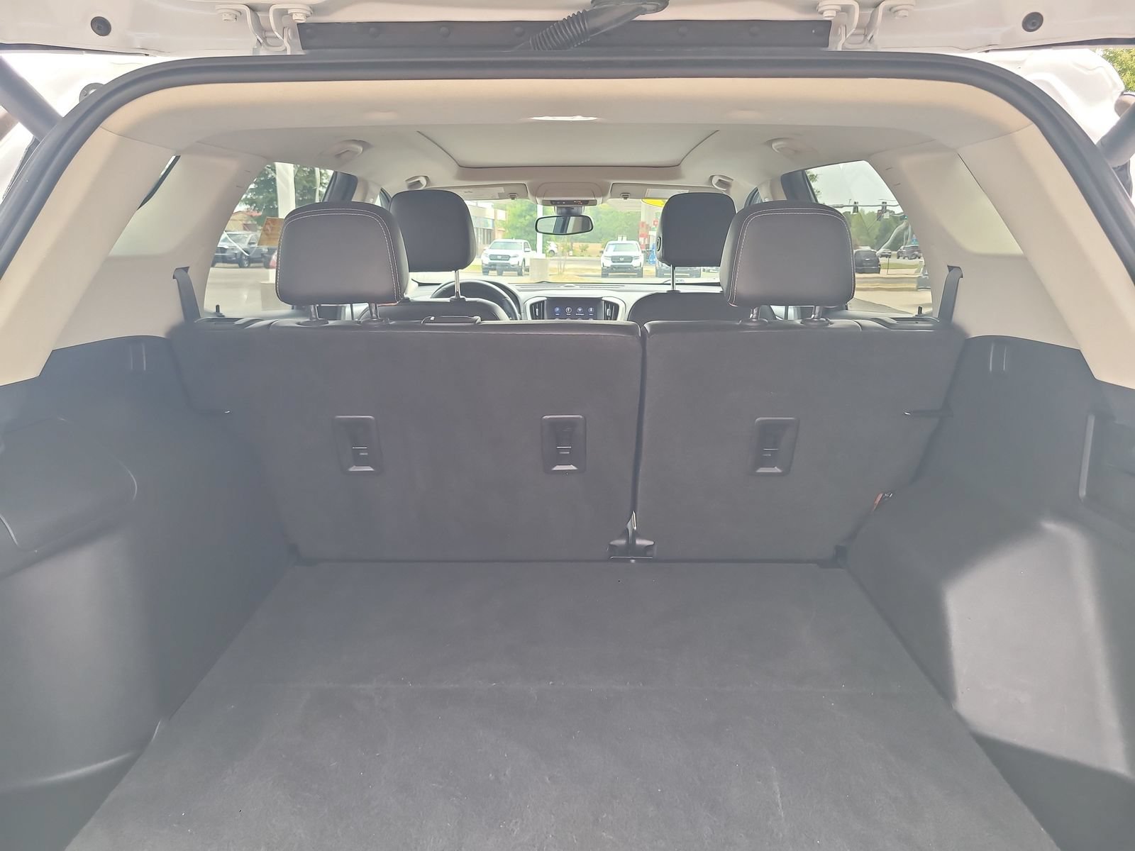 Used 2021 GMC Terrain SLT FWD image 26