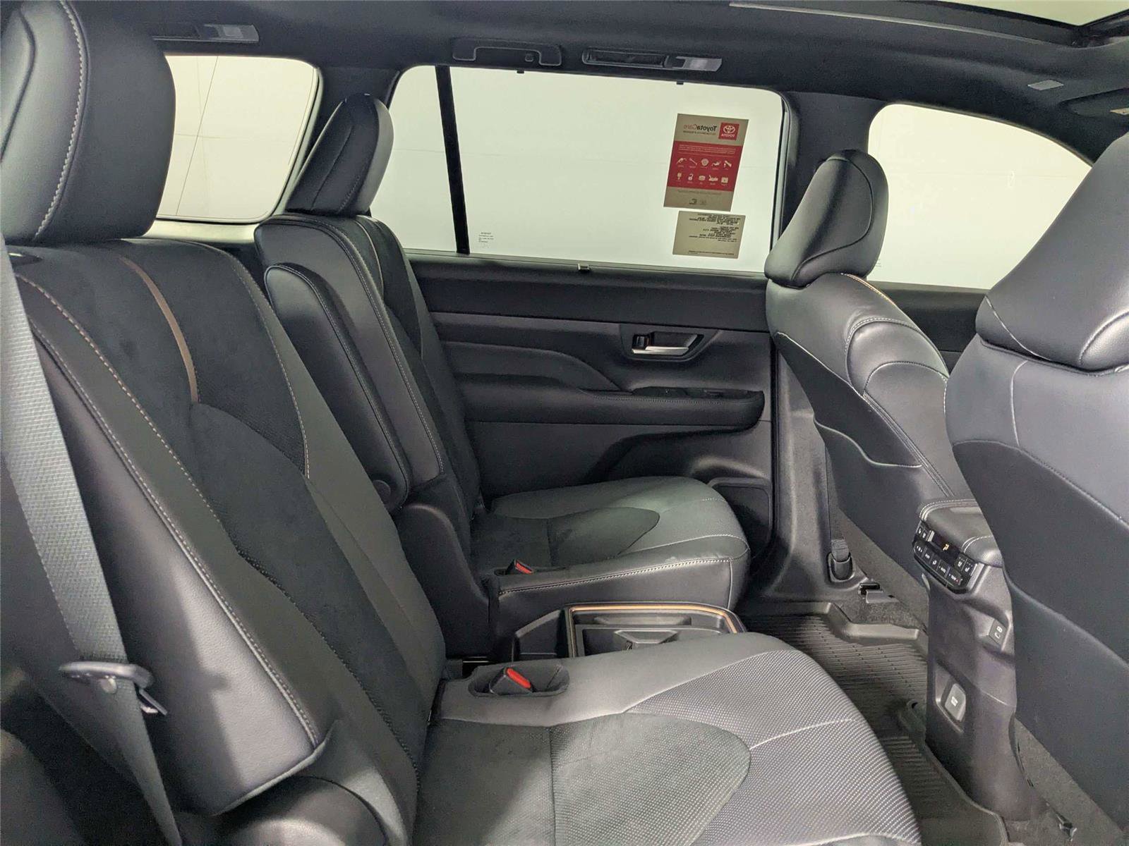New 2026 Toyota Grand Highlander AWD Hybrid image 21