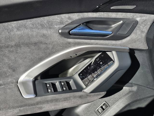 New 2025 Audi SQ5 Premium Plus image 2