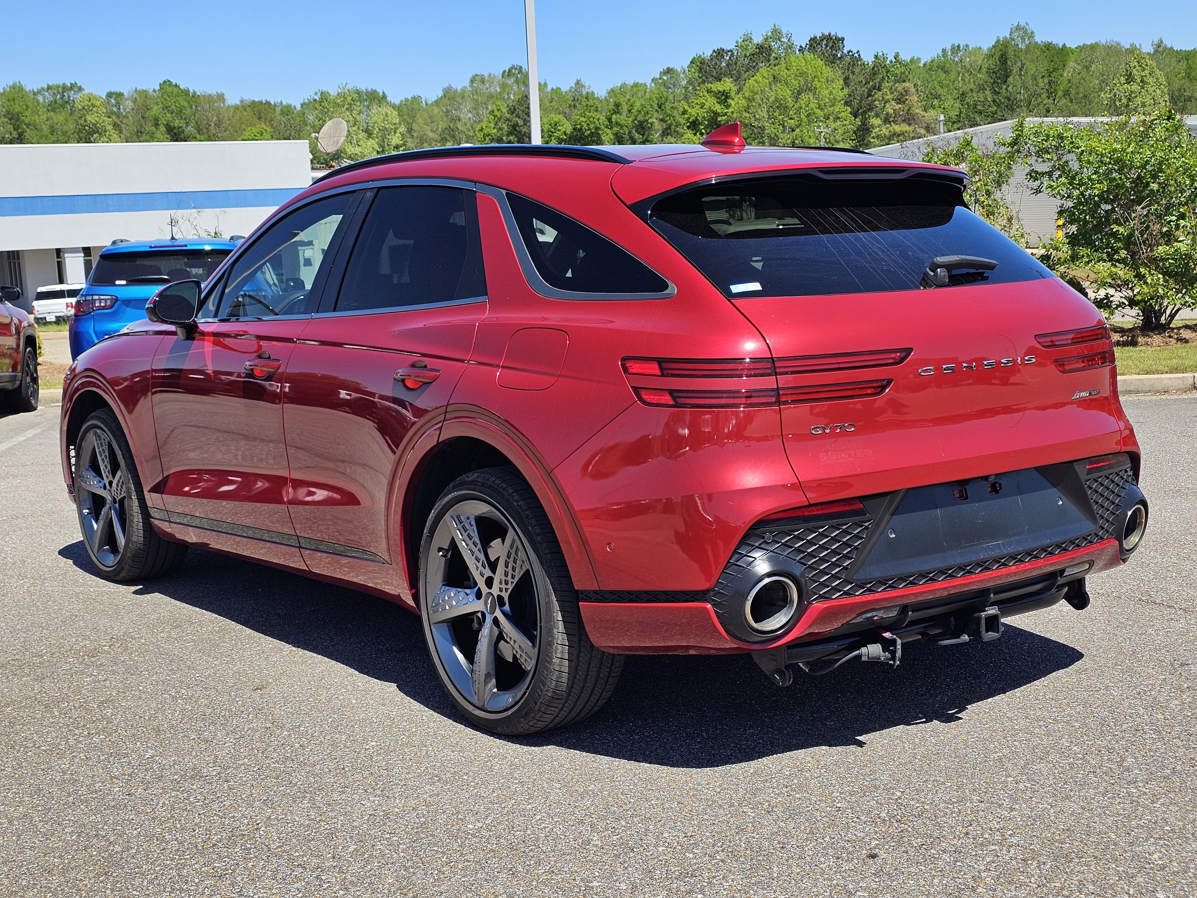 Used 2022 Genesis GV70 3.5T Sport w/ Sport Prestige Package image 11