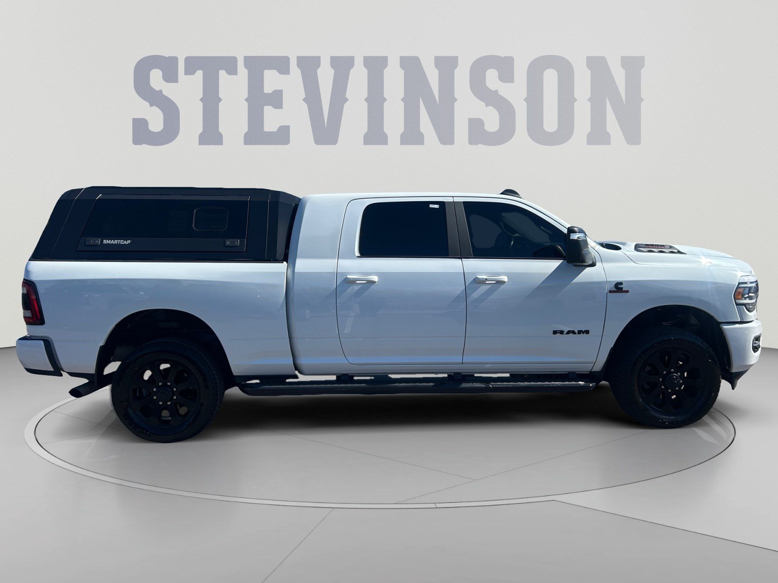 Used 2023 RAM 2500 Laramie w/ Night Edition AWD/4WD image 6