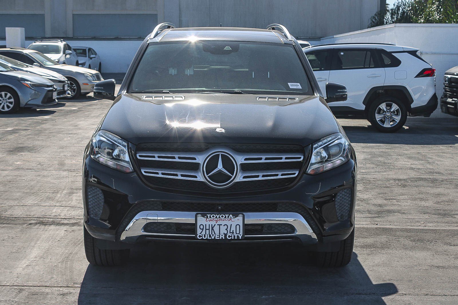 Used 2018 Mercedes-Benz GLS 450 4MATIC image 2