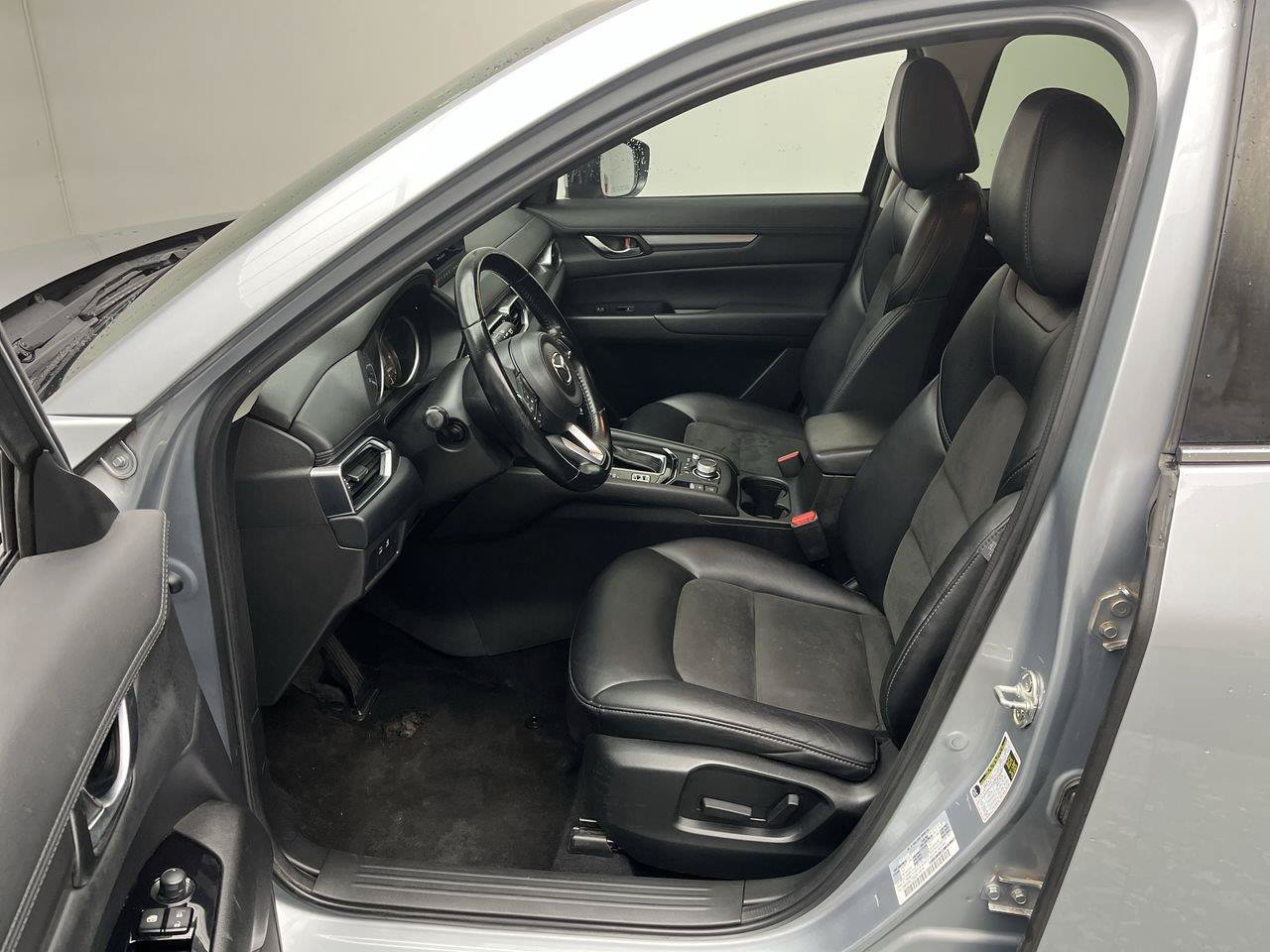 Used 2020 MAZDA CX-5 Touring AWD/4WD image 3