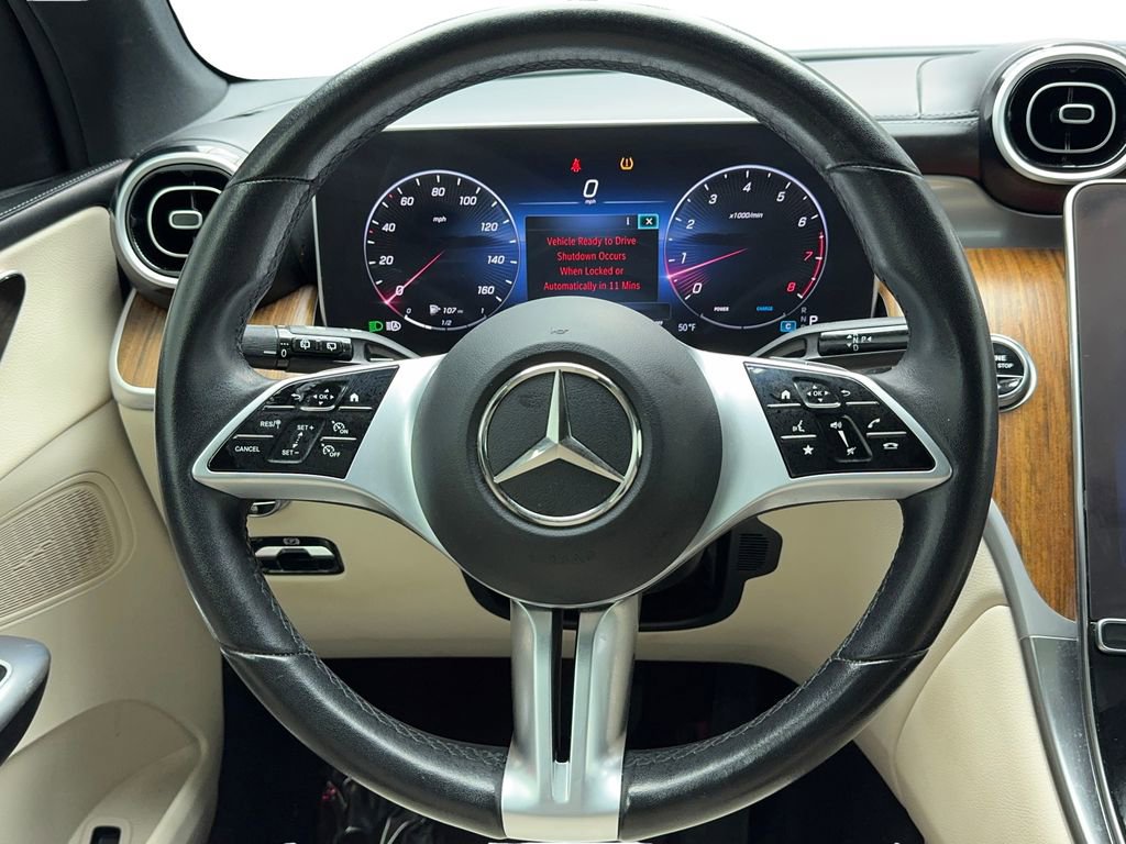 Used 2024 Mercedes-Benz GLC 300 4MATIC image 18