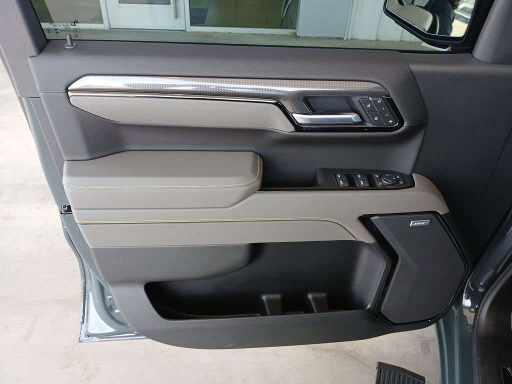 Used 2026 Chevrolet Silverado 1500 ZR2 image 23