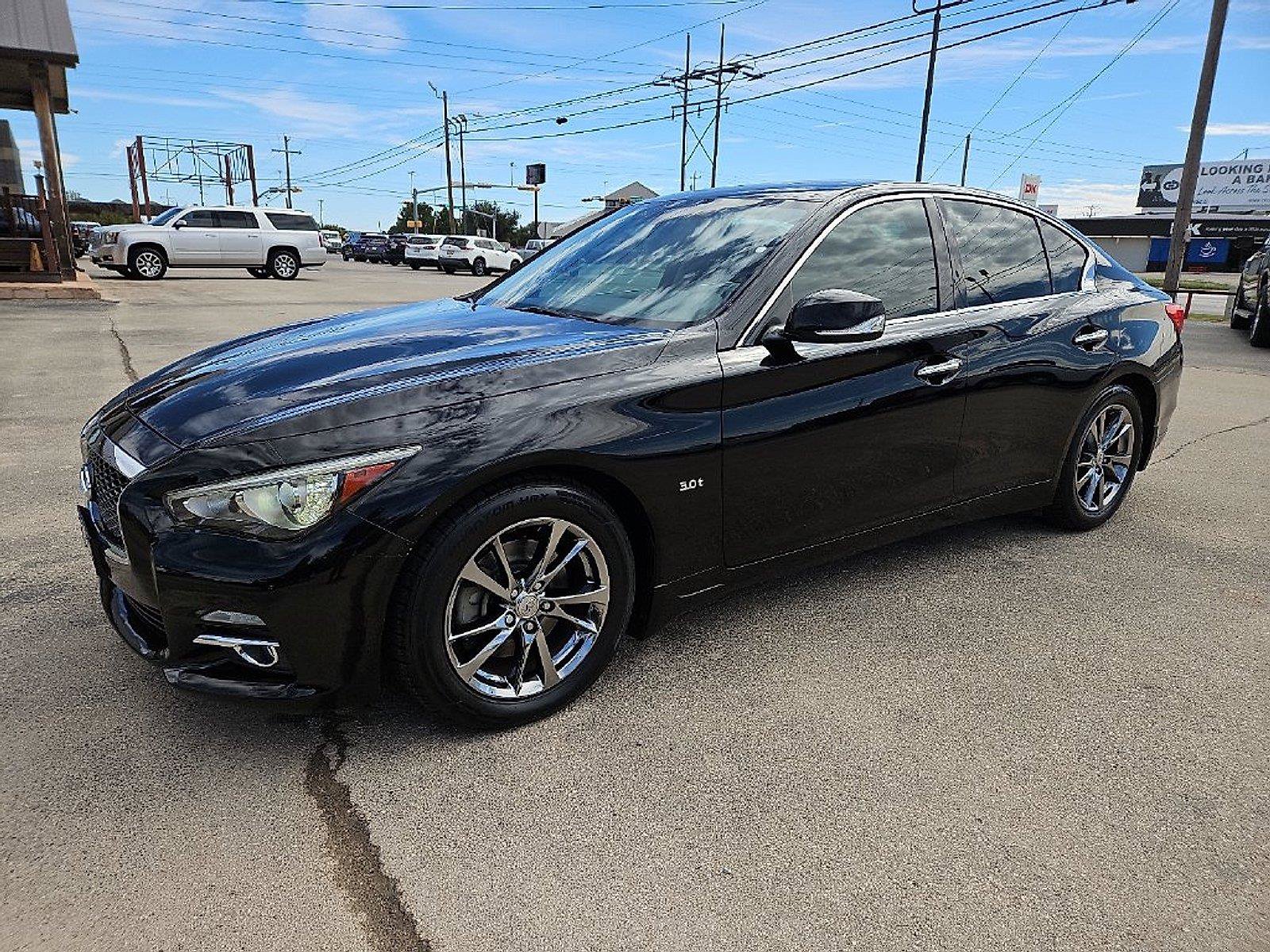 Used 2017 INFINITI Q50 Signature Edition RWD image 2
