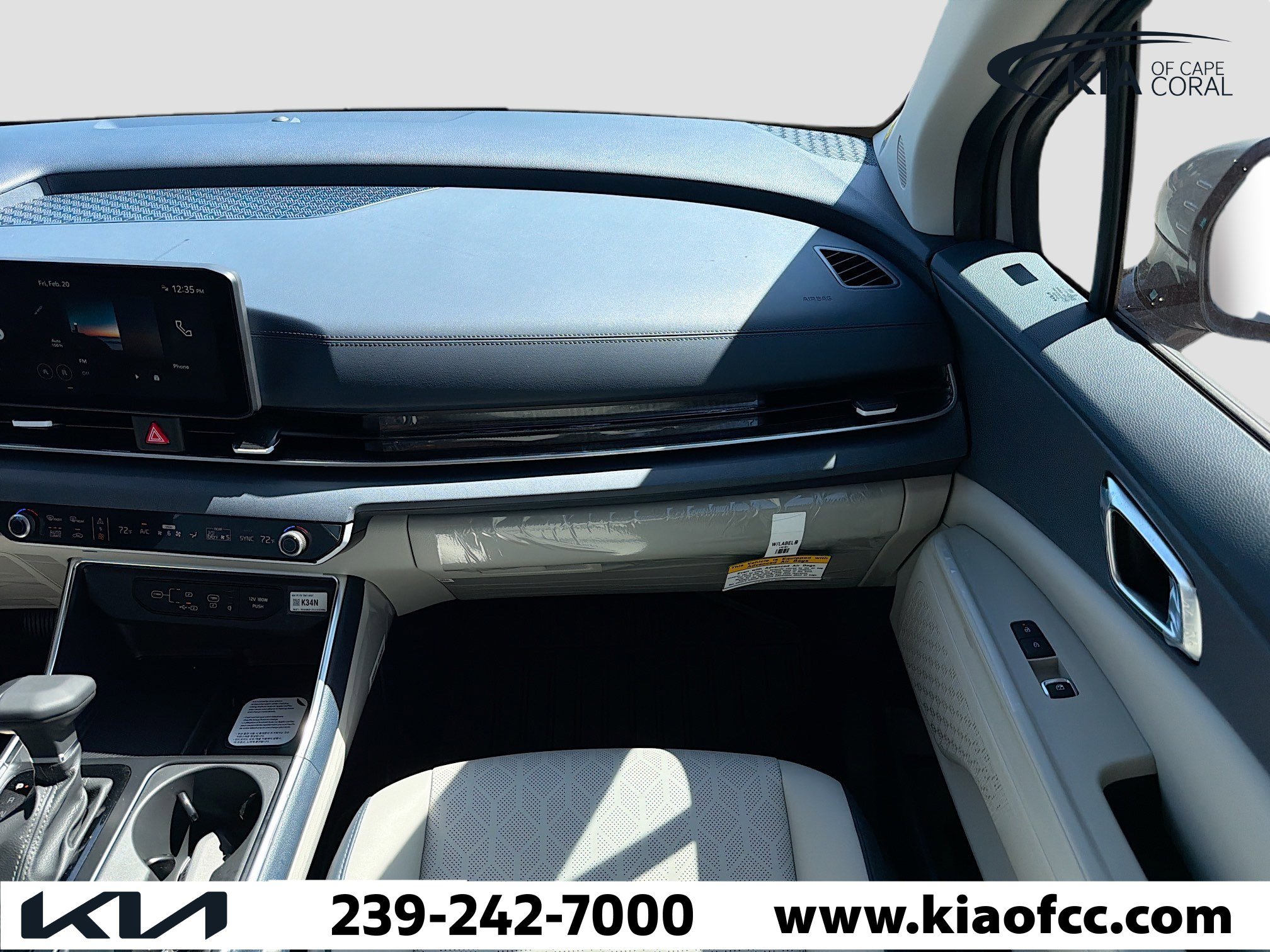 New 2026 Kia Carnival EX image 18