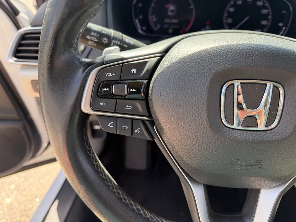 Used 2020 Honda Accord Touring image 27