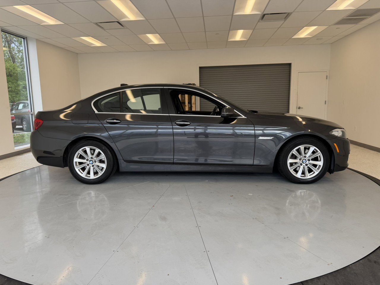 Used 2016 BMW 528i xDrive Sedan AWD/4WD image 7