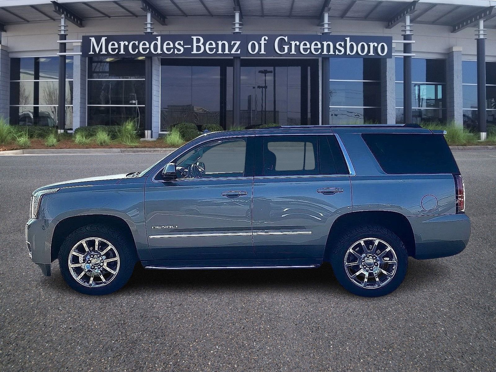 Used 2019 GMC Yukon Denali image 4