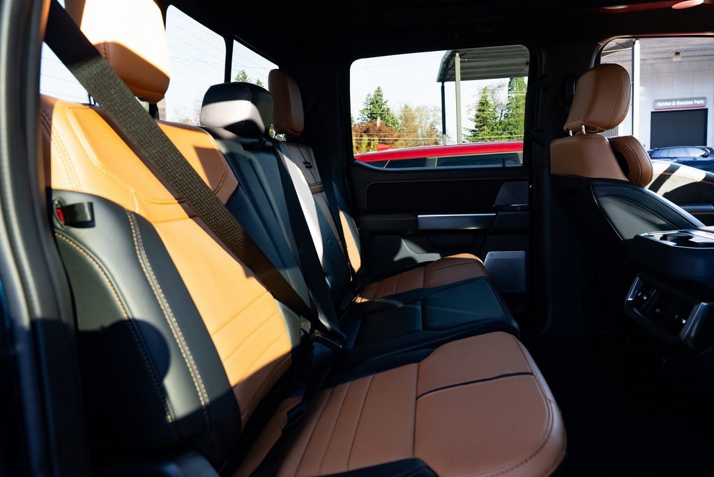 Used 2024 Ford F350 Platinum image 23