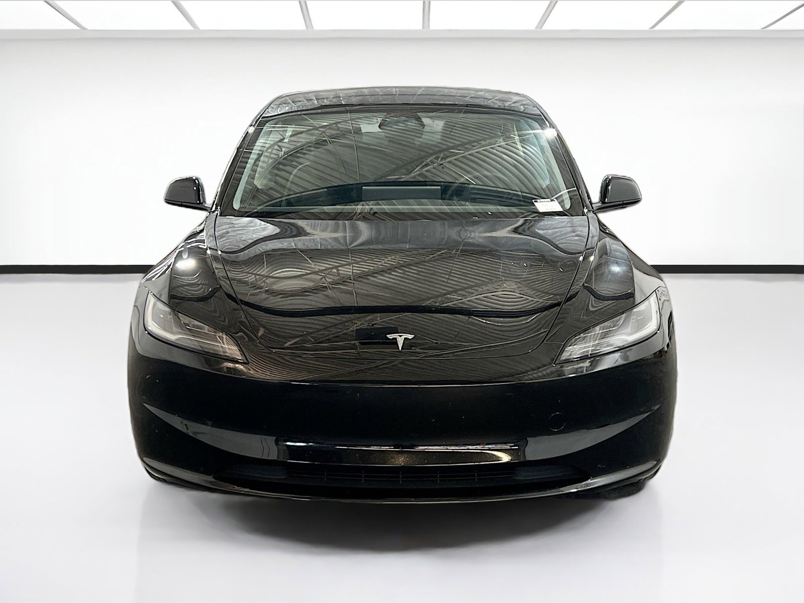 Used 2025 Tesla Model 3 Long Range image 2