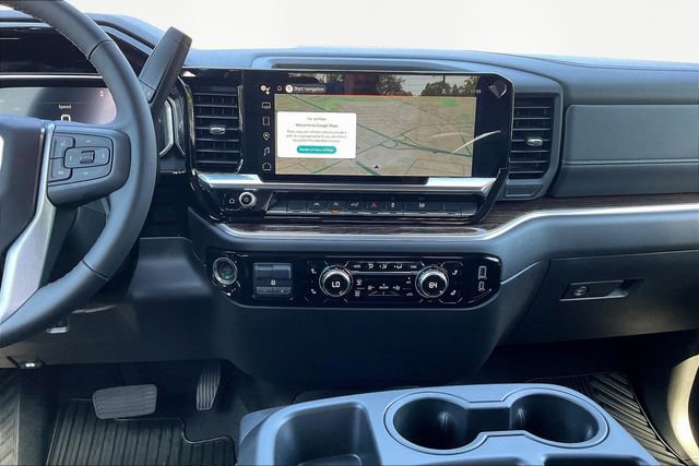 New 2026 GMC Sierra 1500 SLE image 8