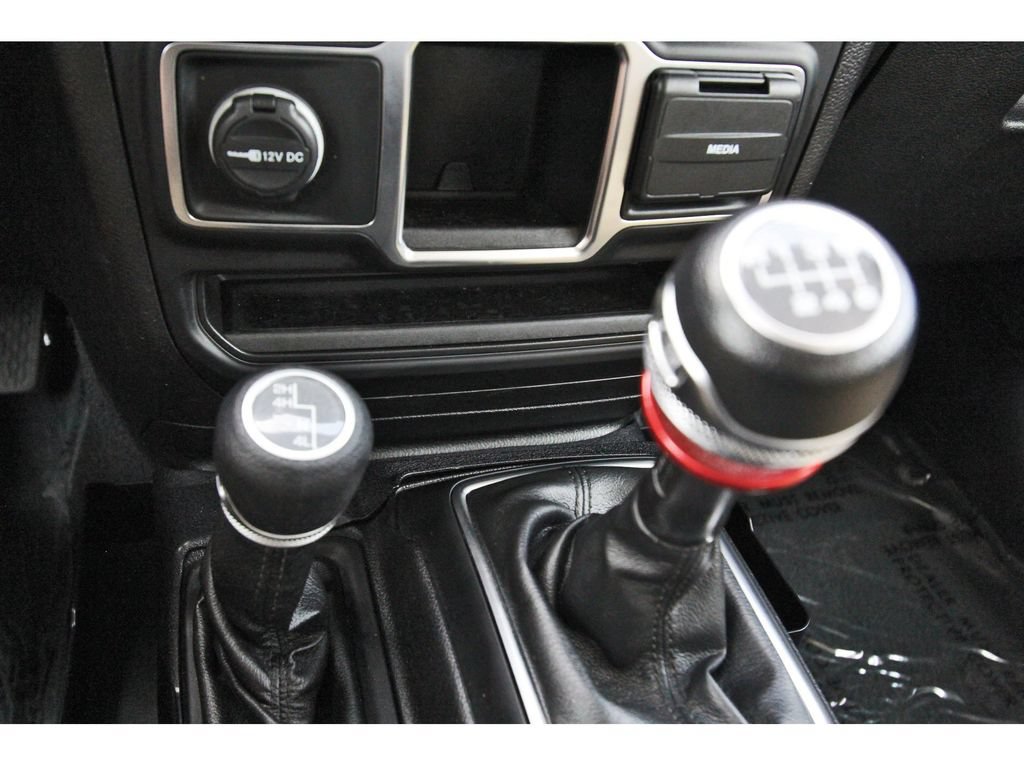 Used 2020 Jeep Gladiator Sport w/ Trailer Tow Package AWD/4WD image 23