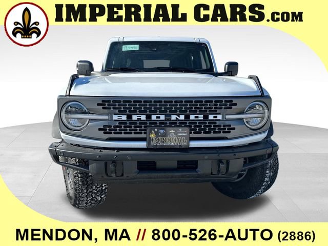 New 2025 Ford Bronco Badlands image 4