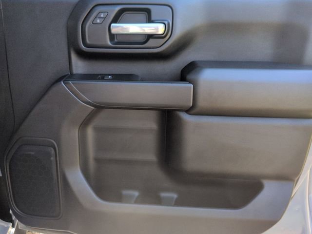 Used 2024 Chevrolet Silverado 2500 Custom w/ Custom Value Package AWD/4WD image 31