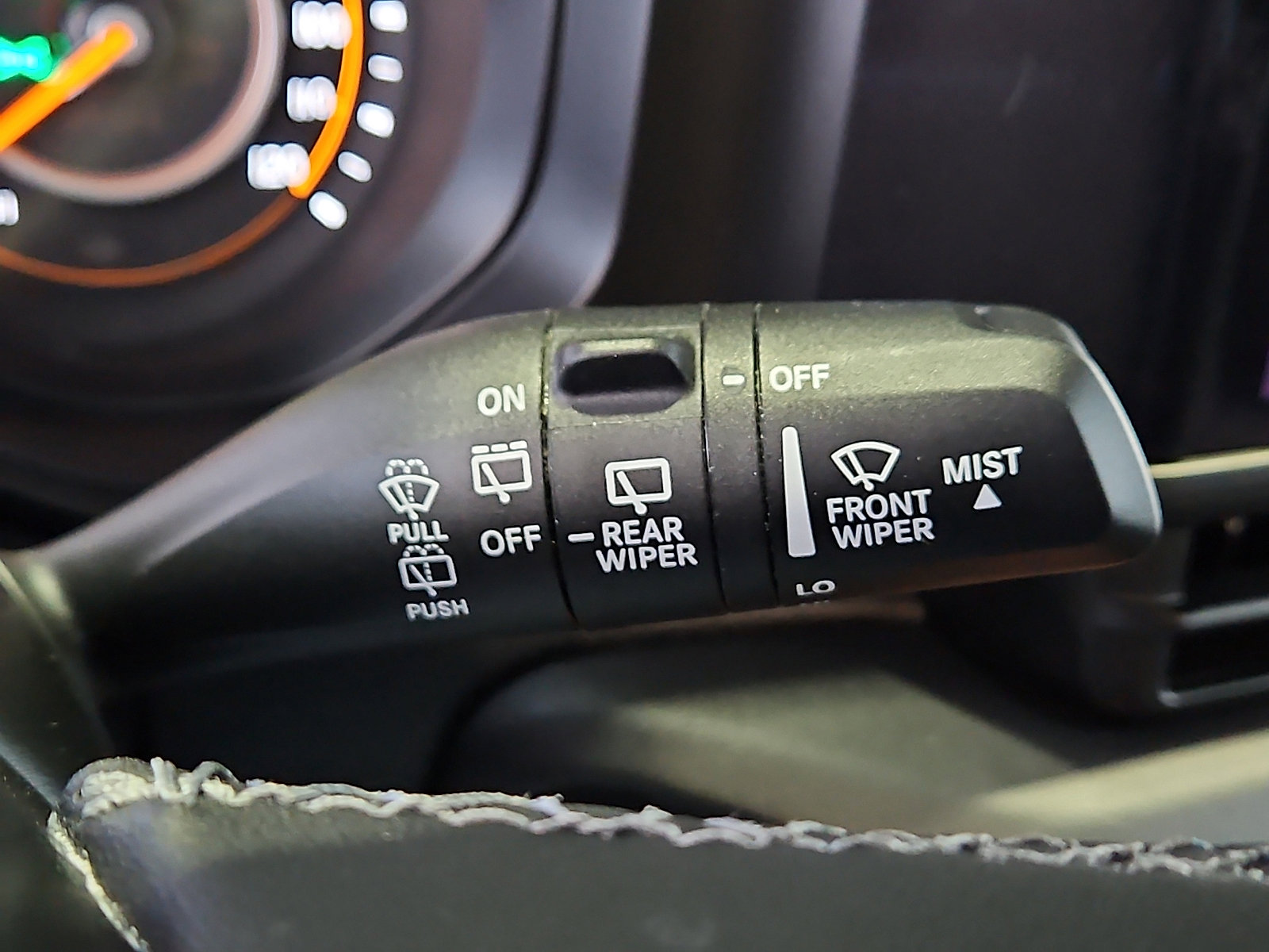 Used 2025 Jeep Wrangler Unlimited Rubicon AWD/4WD image 20