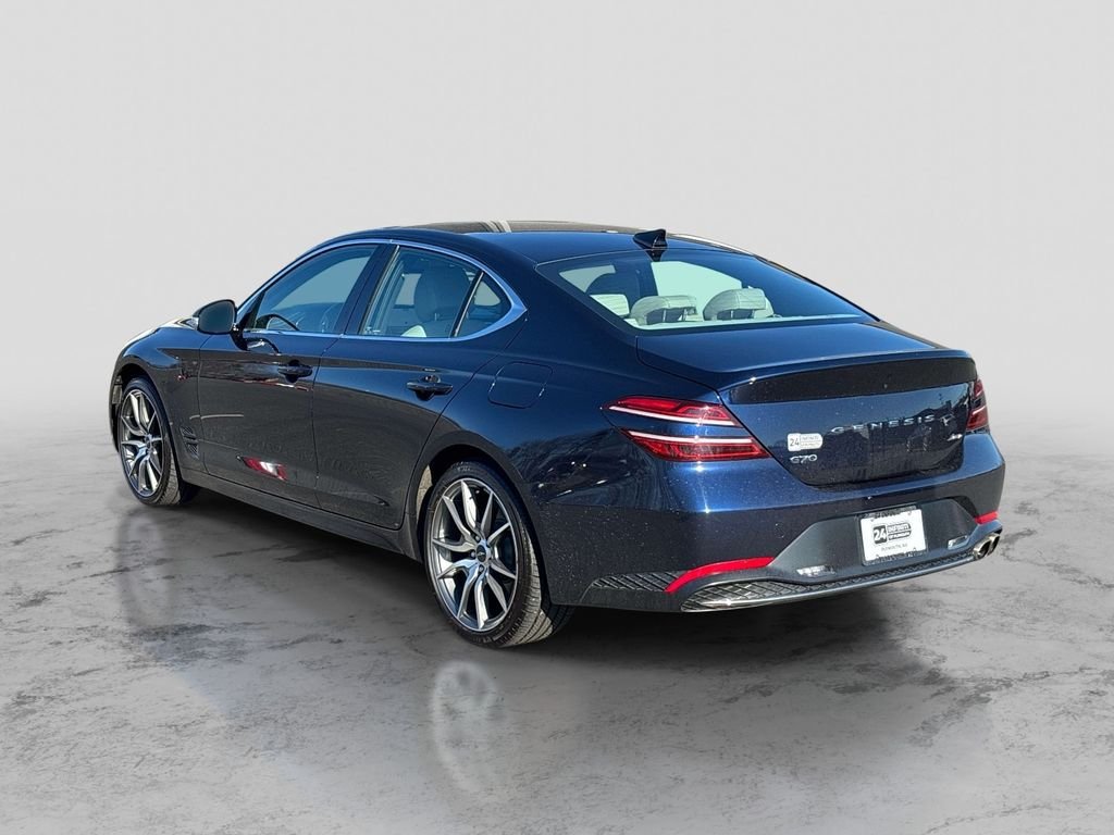 Used 2023 Genesis G70 2.0T AWD/4WD image 3
