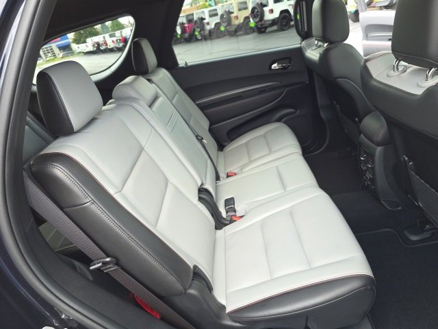 Used 2024 Dodge Durango GT image 43