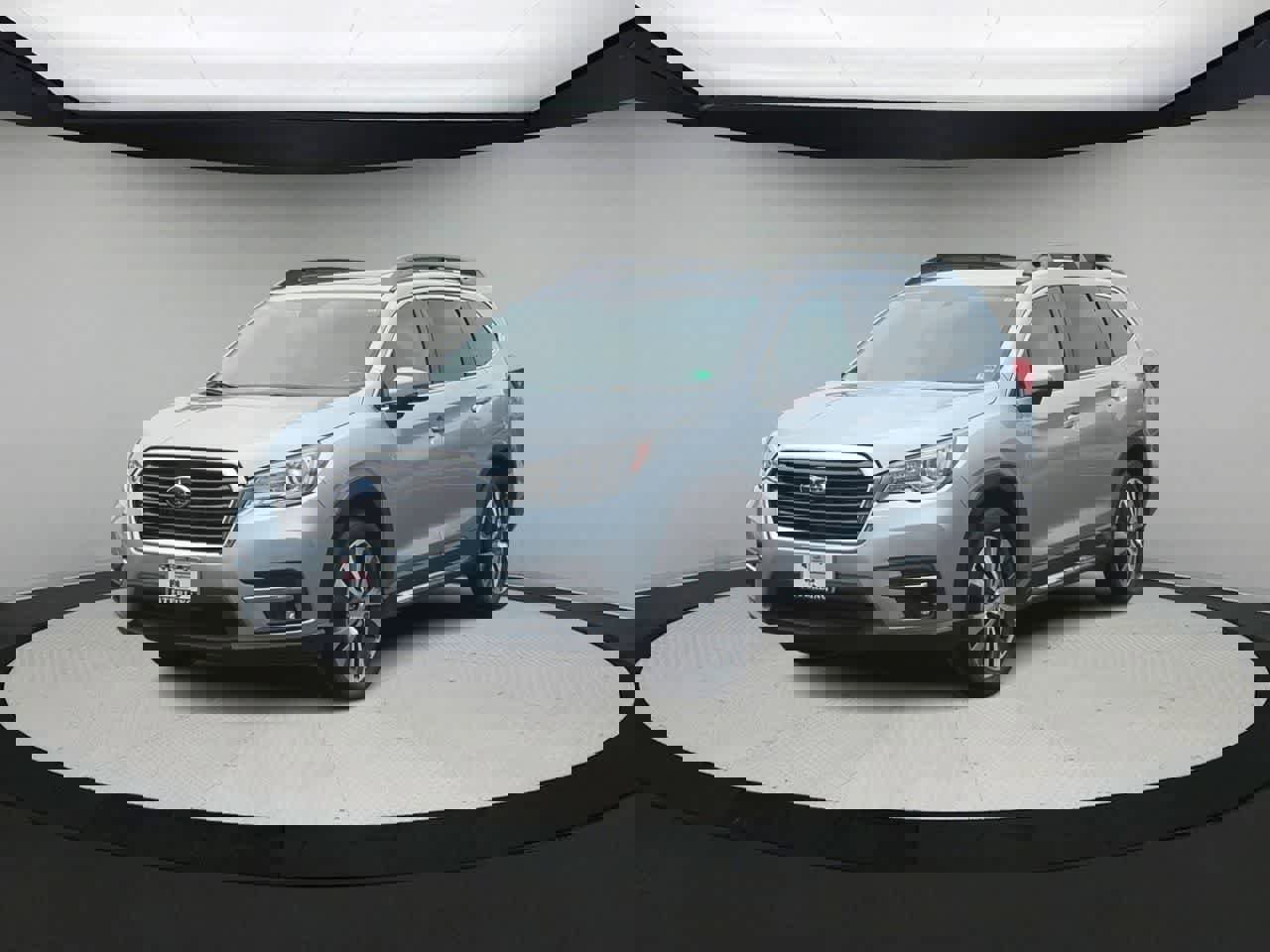 Used 2022 Subaru Ascent Limited w/ Technology Package image 4