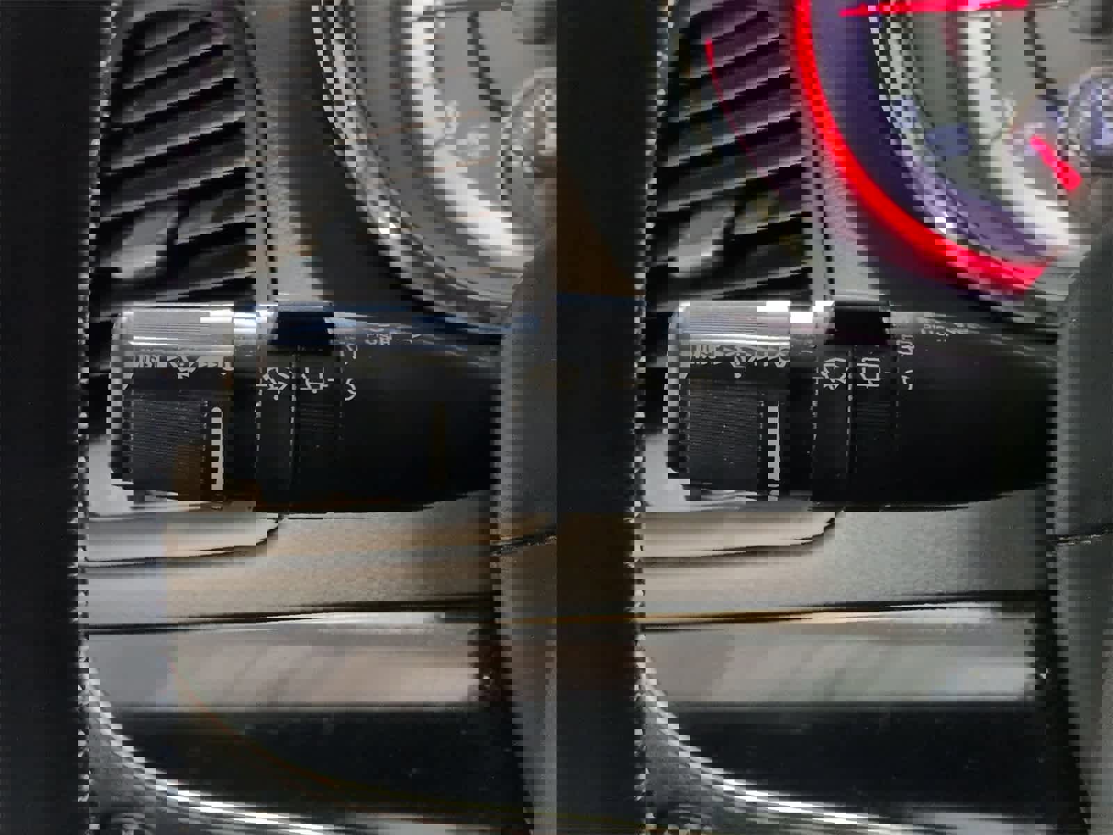 Certified 2018 Dodge Grand Caravan SXT w/ Driver Convenience Group image 27