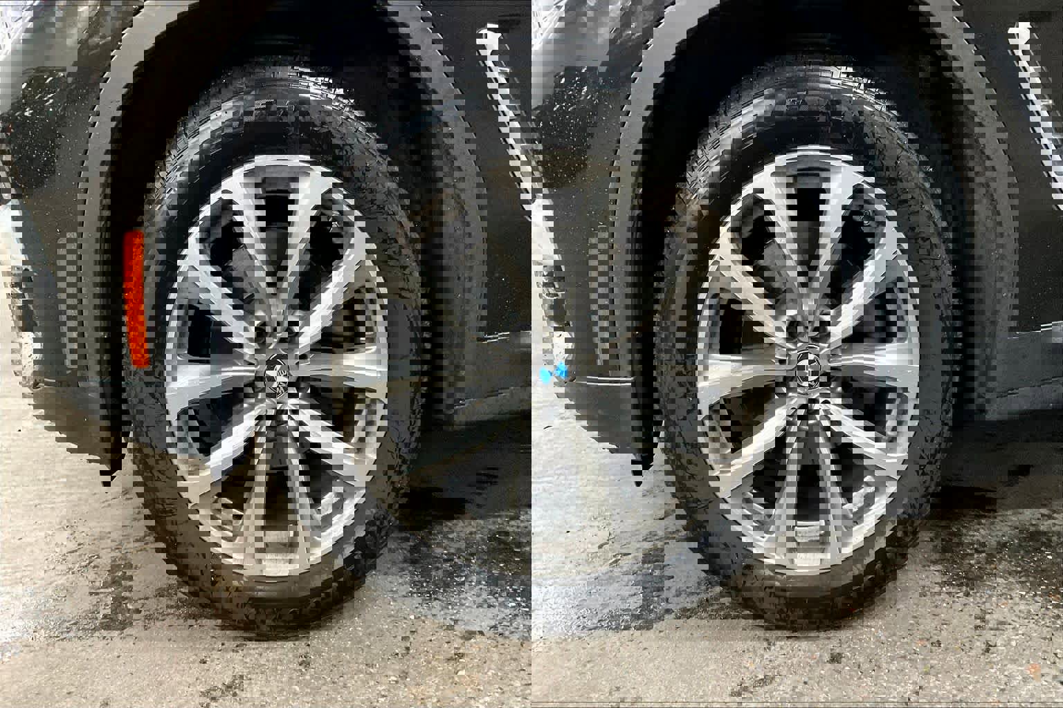 Used 2019 BMW X3 xDrive30i w/ Driving Assistance Package image 13