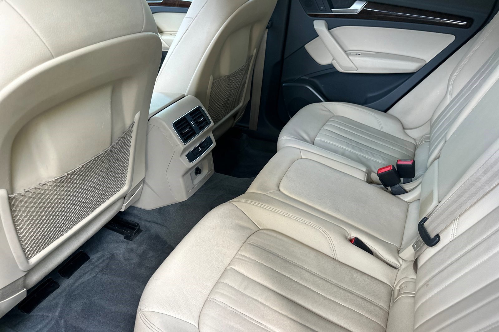 Used 2018 Audi Q5 2.0T Premium w/ Convenience Package AWD/4WD image 25