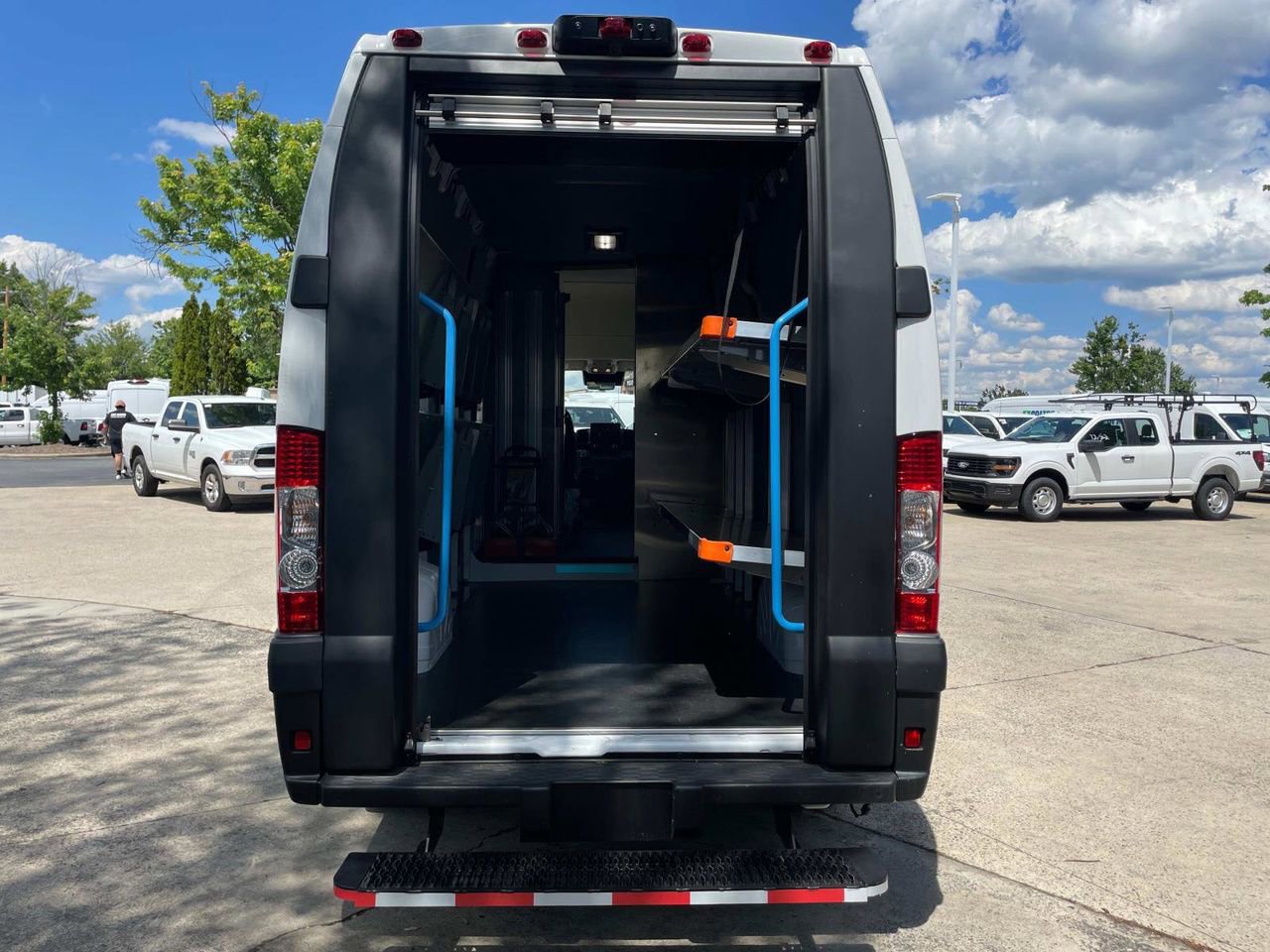 New 2024 RAM ProMaster 3500 w/ Delivery Van Package image 26