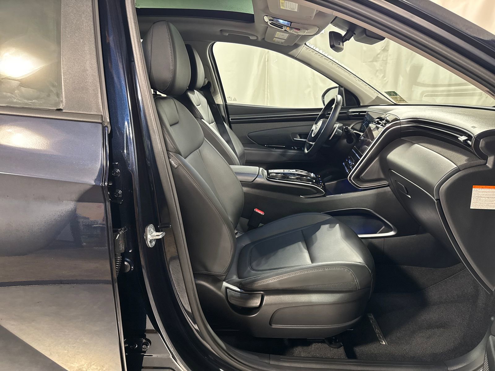 Used 2023 Hyundai Tucson SEL AWD/4WD image 14