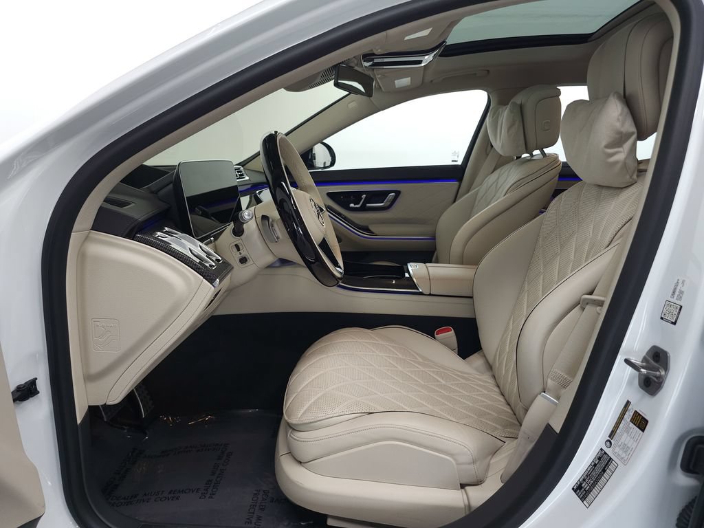 Certified 2025 Mercedes-Benz S 580 4MATIC Sedan image 8