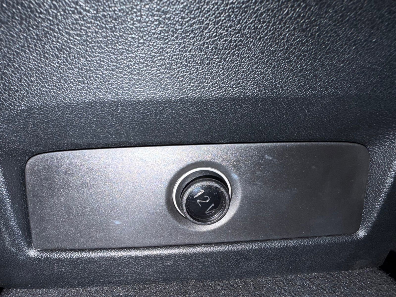 Used 2023 BMW X5 xDrive45e image 29