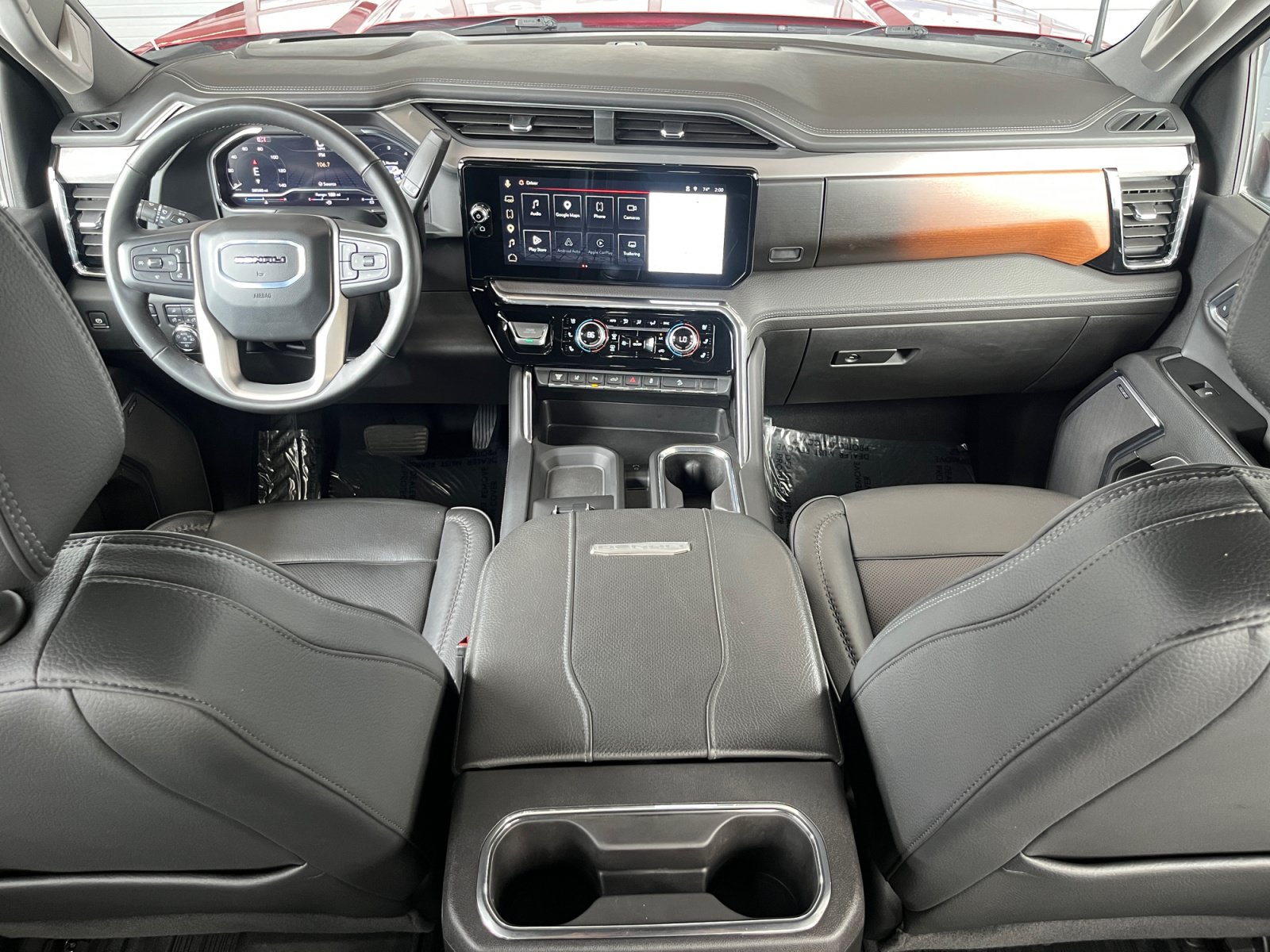 Used 2024 GMC Sierra 2500 Denali w/ Technology Package AWD/4WD image 19