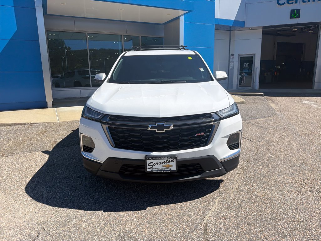 Certified 2023 Chevrolet Traverse RS w/ LPO, Floor Liner Package AWD/4WD image 8