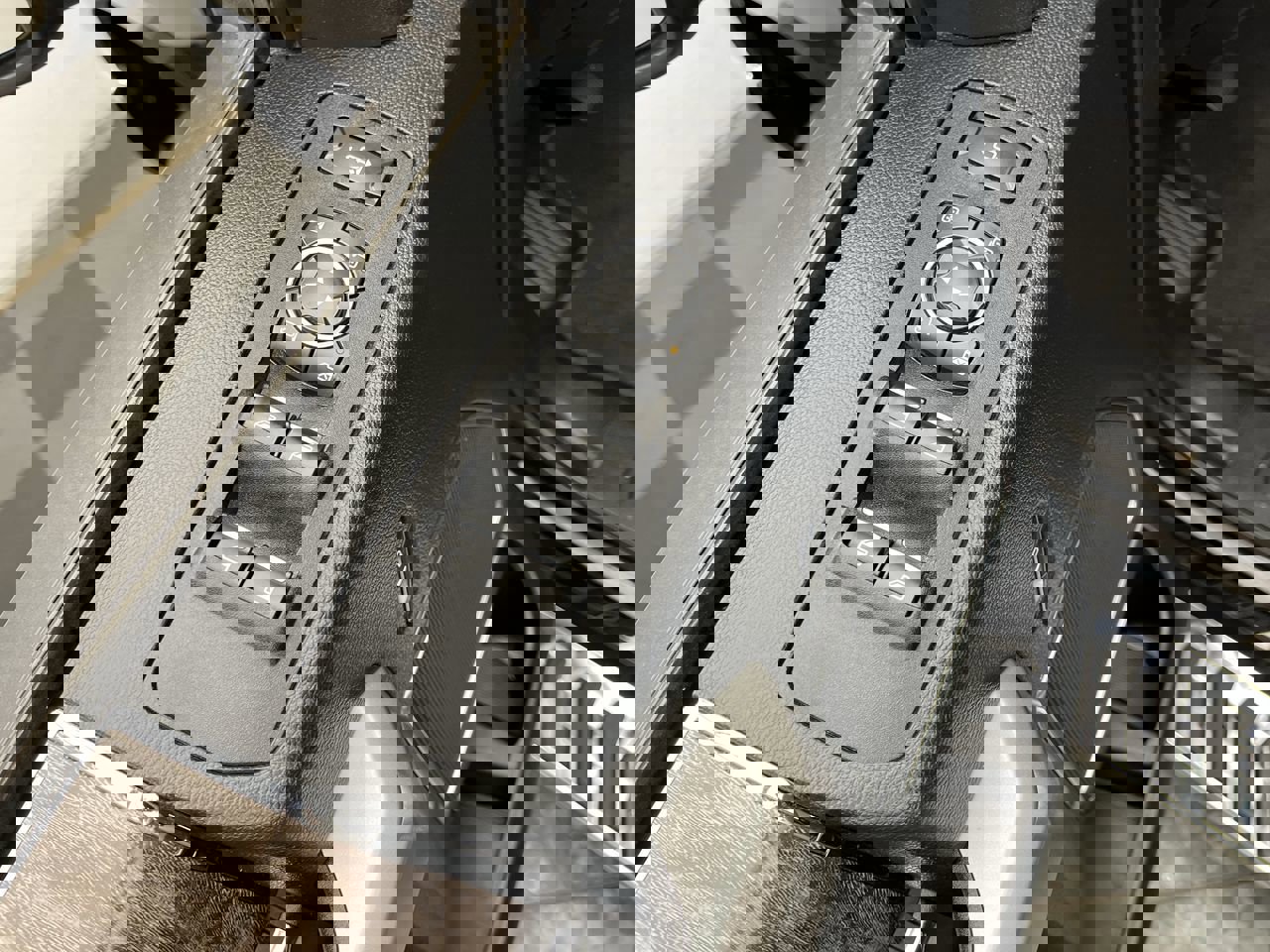 Used 2017 Ford F250 Lariat w/ Chrome Package image 10