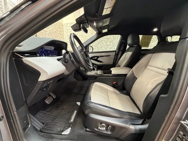 Used 2021 Land Rover Range Rover Evoque R-Dynamic S image 18