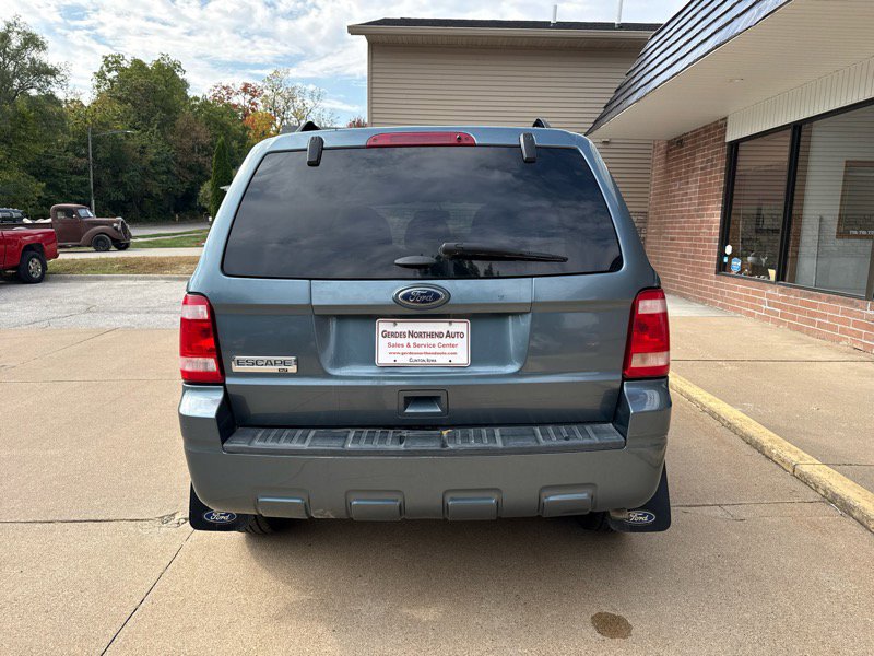 Used 2011 Ford Escape XLT image 24