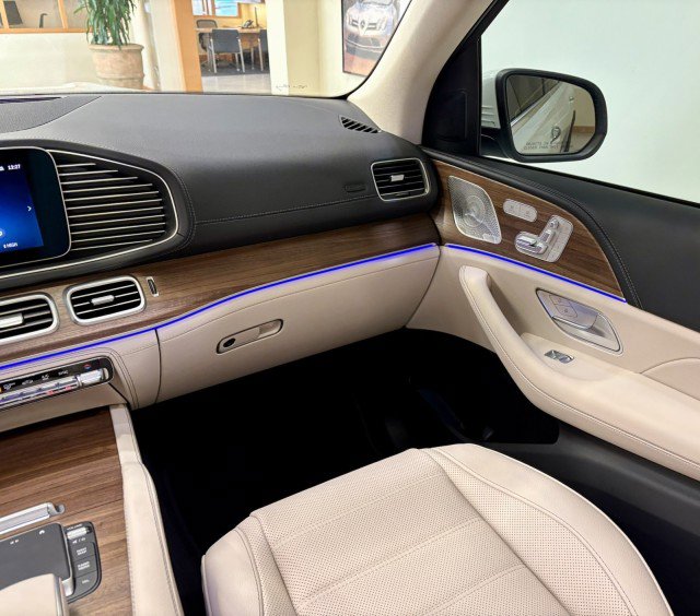 New 2026 Mercedes-Benz GLS 450 4MATIC image 12