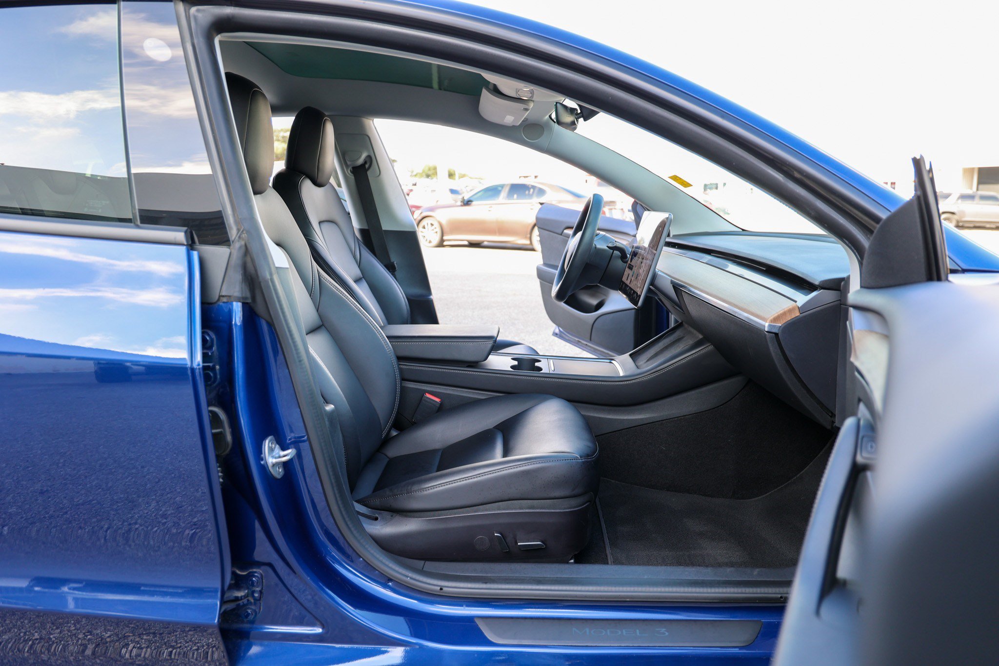 Used 2022 Tesla Model 3 Performance AWD/4WD image 37
