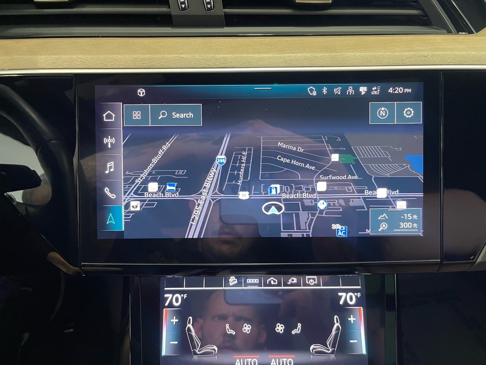 Used 2024 Audi Q8 e-tron Premium Plus w/ Premium Plus Package AWD/4WD image 49