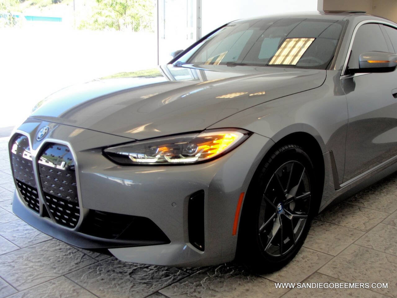 Used 2023 BMW i4 eDrive40 image 47