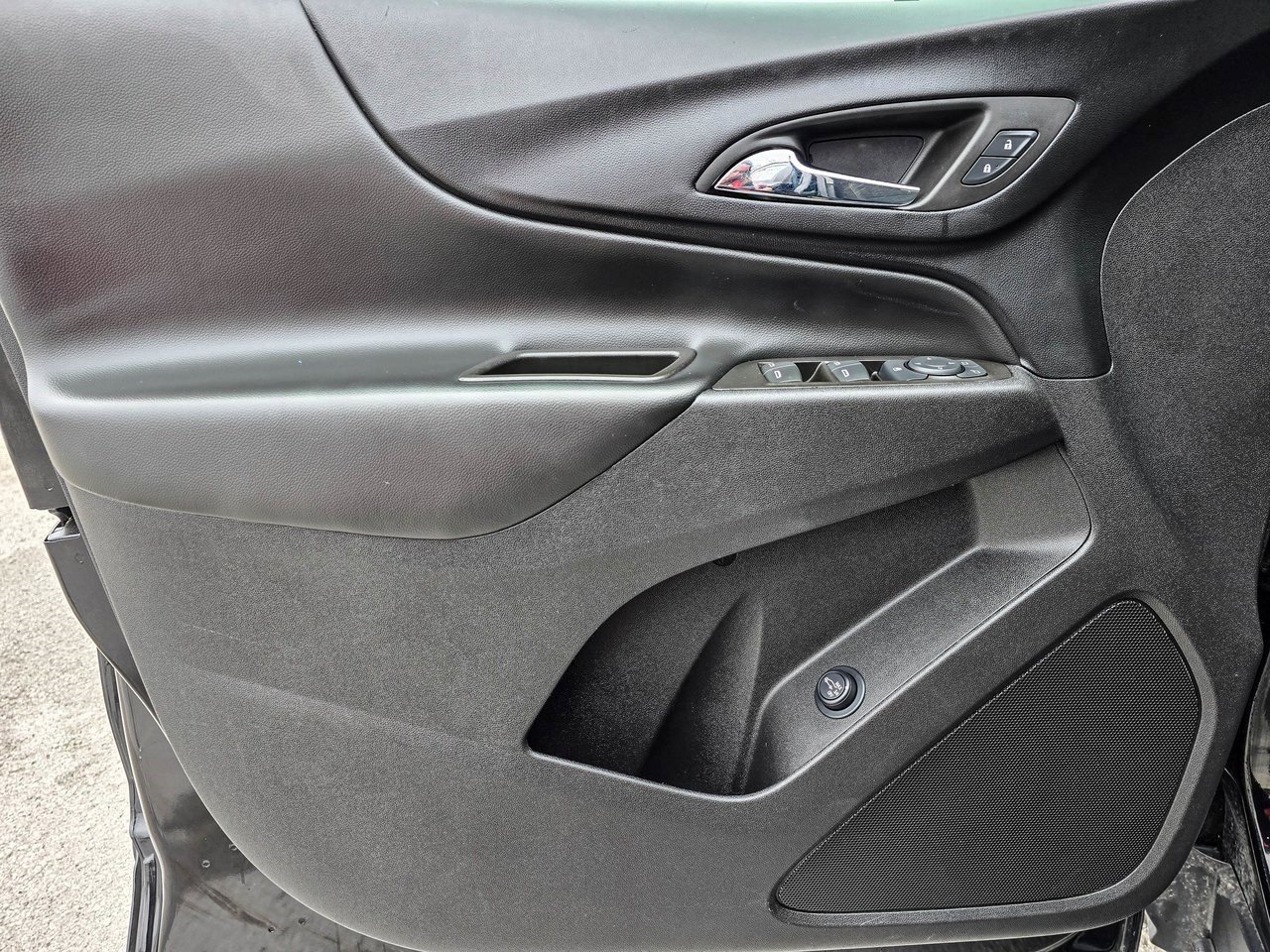 Certified 2024 Chevrolet Equinox LT image 13