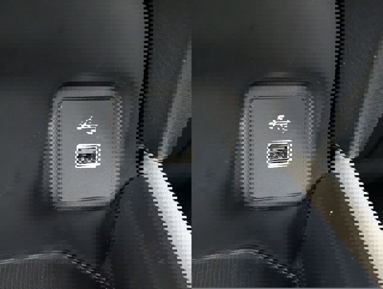 Used 2023 Honda HR-V LX image 19